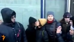 Gay-Rights Activists Scuffle With Police Outside Duma
