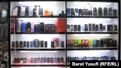 як мағозаи фурӯши телефон дар Душанбе