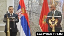 Ivica Dačić prilikom susreta sa crnogorskim ministrom inostranih poslova Srđanom Darmanovićem, u Podgorici 16. januara 2018. godine