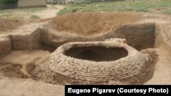 Сарай-Бату шәһәре урынын казыганда табылган корылма