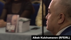 Өмүрбек Текебаев.