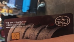 Bank kartyndan pul çekip bilmedik talyp oňa gaýçy bilen berk çäre gördi