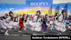 Празднование Нооруза в Бишкеке в 2019 году. 
