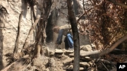 عکس از آرشیف