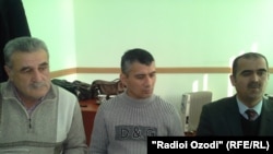 Вакилони Зайд Саидов(аз чап ба рост): Исҳоқ Табаров, Шӯҳрат Қудратов ва Фахриддин Зокиров