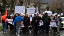 Proteste după incendiul din clubul de noapte din Macedonia de Nord