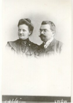 Олена і Володимир Охримовичі