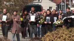 Кочани се прости од младите жртви од пожарот