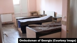 თერჯოლის ფსიქიკური ჯანმრთელობის ცენტრი, სადაც 18 ადამიანის მიღება შეიძლება, სრულად დატვირთულია.