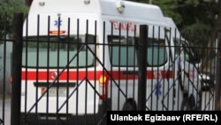 "Тез жардам" машинеси. Иллюстрация.  