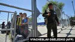 Кара-Суудагы кыргыз-өзбек чек арасынын жаны. 12.5.2017. 