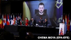 საილუსტრაციო ფოტო: უკრაინის პრეზიდენტმა ვოლოდიმირ ზელენსკიმ ნატოს საპარლამენტო ასამბლეას მიმართა. მადრიდი. 21 ნოემბერი, 2022 წელი