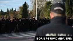 Protestni skup Srpske pravoslavne crkve u Podgorici, Crna Gora, 24. decembra 2019. godine.