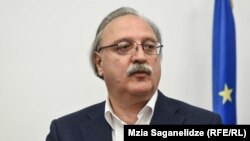 გრიგოლ ვაშაძე 