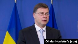 Валдіс Домбровскіс