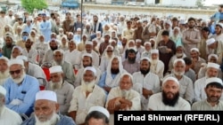 د راجګل کډوالو په ۲۰۲۰ز کال کې خپلو سیمو ته د ستنېدو لپاره په جمرود کې پرلت وهلی وو.