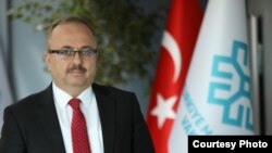 Бирол Акгюн