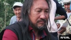 ОМОН задержал шамана, «изгоняющего Путина»