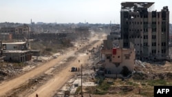 په غزه کې د روانو جګړو له کبله د اوښتو زیانونو یو انځور