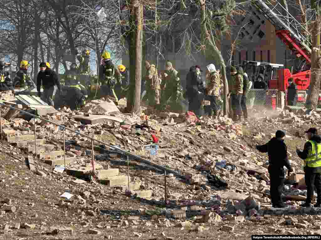 Разбор завалаў на месцы расейскага нападу ў Цярнопалі