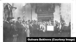 Birinci Qırımtatar Milliy Qurultayı, körgezme süreti