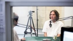 Intervju: Dejan Sretenović o izložbi Marine Abramović