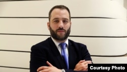 "Preko Gasproma je u poslednjih desetak godina vođena kampanja koja je imala za cilj promociju srpsko-ruskih odnosa", kaže za RSE Igor Novaković iz beogradskog nevladinog Centra za međunarodne i bezbednosne poslove (ISAC fond).