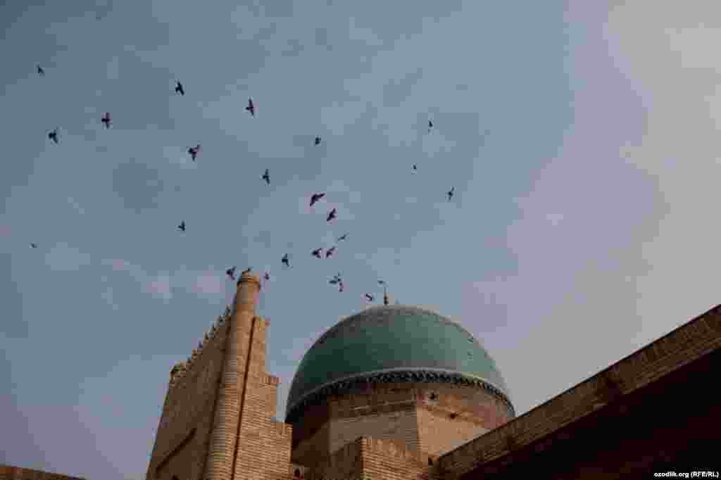 Узбекистан. Мечеть в Маргилане.