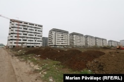 Șantier din zona Militari, de la marginea Bucureștiului