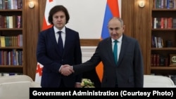 კობახიძემ ფაშინიანი თბილისში მოიწვია.