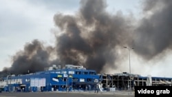 Fabrica de la Mukacevo lovită de ruși.