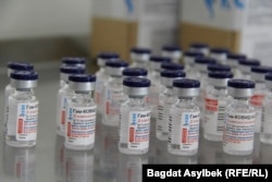 Казакстанда орусиялык "Sputnik V" вакцинасы өндүрүлө баштадыю Караганды. 2021-жылдын 9-февралы.