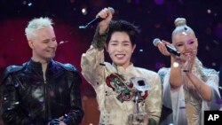 "ინტერვიზია 2025-ის" გამარჯვებული ვიეტნამელი დიკ ფუკი გახდა.