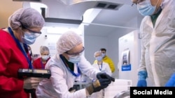 De luni, 15 martie, platforma ROVaccinare va permite înscrierea populației generale la vaccinare.