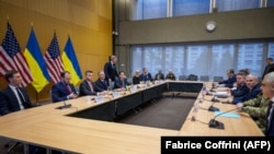 Сустрэча дэлегацый ЗША і Ўкраіны ў Жэнэве