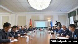 Кыргыз-өзбек делегацияларынын жолугушуусу. 27-август, 2020-жыл. 