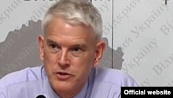 Стівен Пайфер