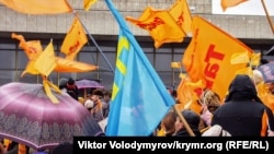 Митинг в поддержку Оранжевой революции. Симферополь, 2004 год