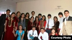 Türkiýe, Kiriklareli şäherinde olaýan türkmen studentleri. Arhiw suraty