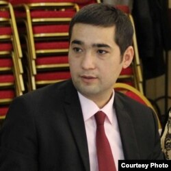 Шералӣ Ризоён