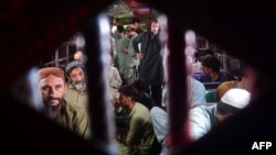 په کراچۍ کې بندي افغان کډوال - انځور له ارشیفه 