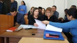 Адвокаты семьи Матраимовых. Свердловский районный суд Бишкека, 29 января 2020 года.