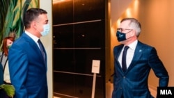 Архивска фотографија: Вицепремиерот Никола Димитров и германскиот министер за Европа Мајкл Рот