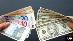 Dollar tübän tägäräde, neft bäyäläre kükkä sikerde