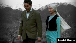 К.Акматовдун "Мунабия" чыгармасынын негизинде тартылган көркөм тасма. Режиссёру - Т.Кулмендеев.