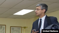 معاون سخنگوی ملل متحد اخیرا در واکنش به گزارش ریچارد بنیت گفته است بحث «آپارتاید جنسیتی» یک نگرانی جدی است.