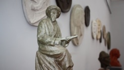 Профессор Гүлзура Жумакунова менен маек