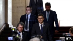 Претставниците на Има таков народ, партијата која освои најмногу гласови на изборите во Бугарија