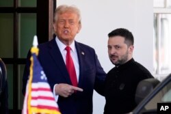 Volodimir Zelenski, primit de Donald Trump la Casa Albă pe 28 februarie 2025.