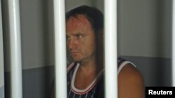 Sigurno jedan od najpoznatijih slučajeva je i izručenje Veselina Vlahovića Batka iz Španjolske 2010 (na fotografiji u španjolskom zatvoru pred izručenje)